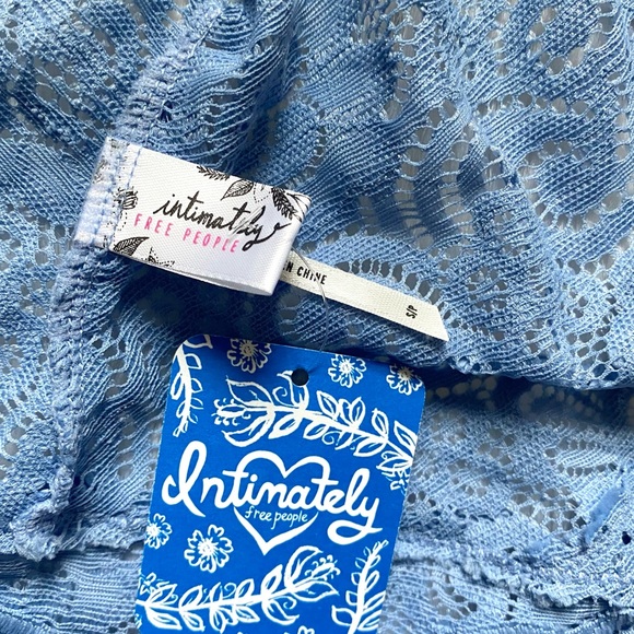 NWT Free People Scallop Edge Lace Crop Bralette Blue Periwinkle Size Small - Picture 9 of 14